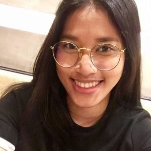 Meet your Posher, Daniella